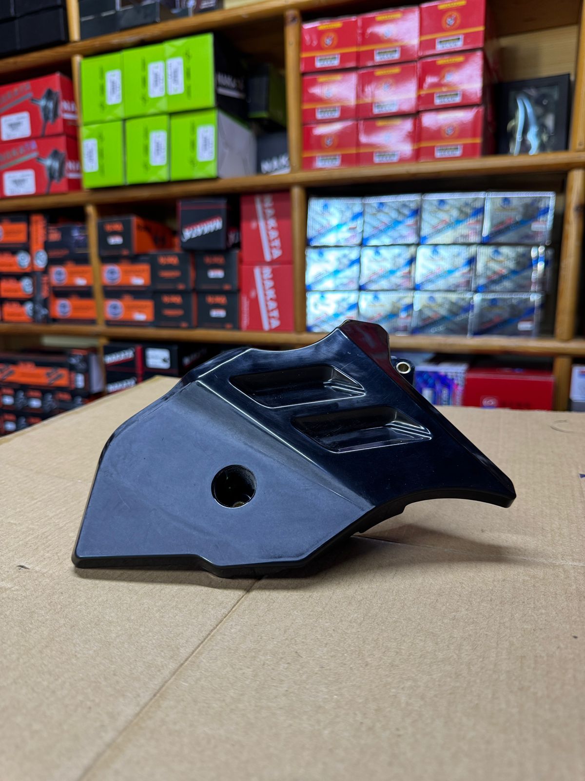 CACHE PIGNION AV SYM NHT ORIGINAL